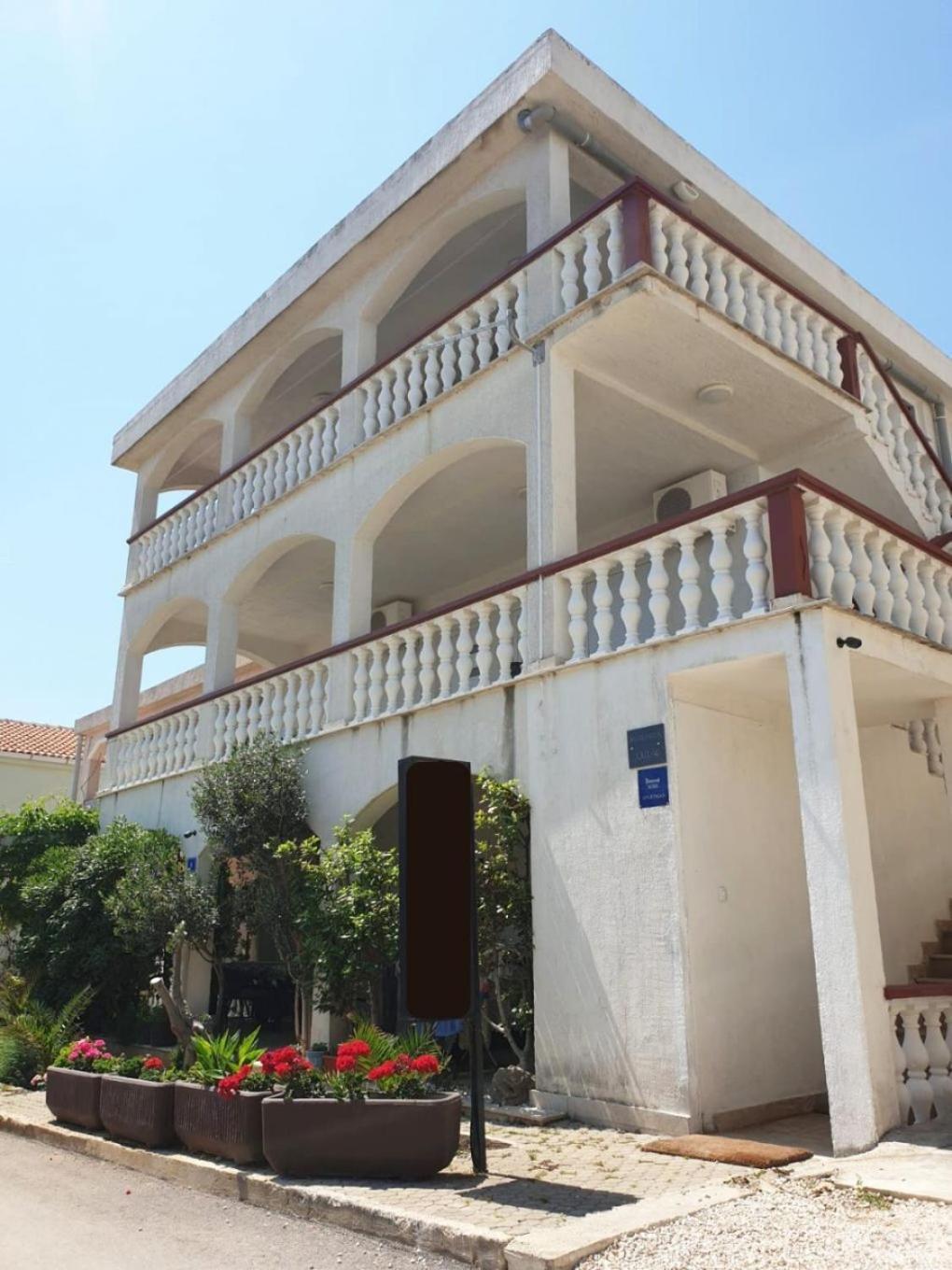 Apartments Bozica Vir Bagian luar foto